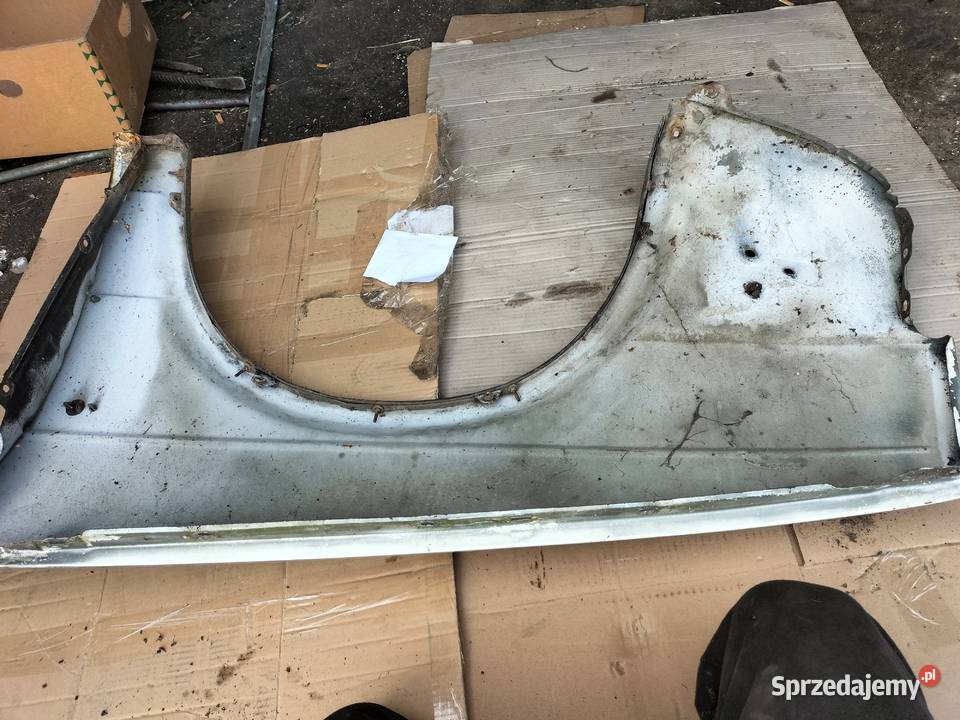 GOLF 2 JETTA 2 BŁOTNIK PRZÓD PRZEDNI PRAWY Kamień-Kolonia sprzedam