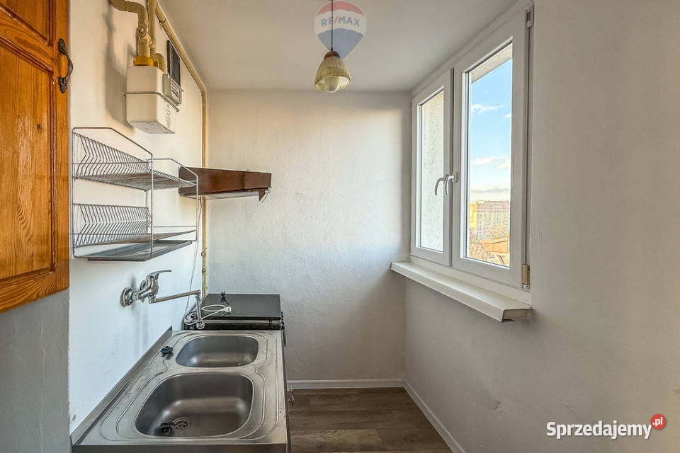 2 pokoje z loggią i widokiem Łódź Górna winda piwnica sprzedam