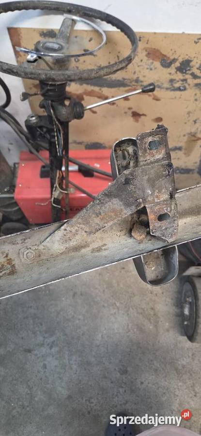 Zderzak tył zastava 1100 zastava chrom kły