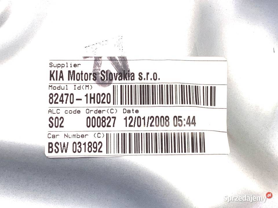 PODNOŚNIK SZYBY LEWY PRZÓD KIA CEED 824701H020