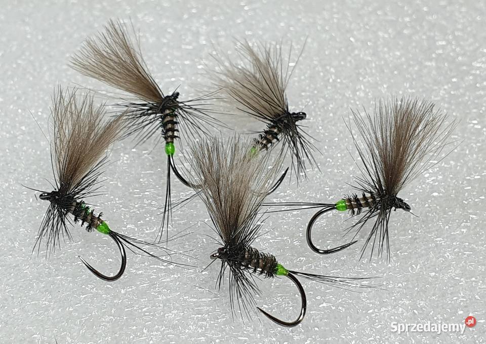 Sztuczne muchy suche lipieniowe sprzedam