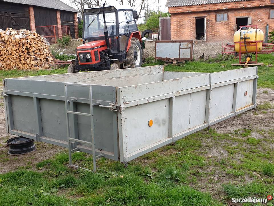 Burty do przyczepy Justynówka sprzedam