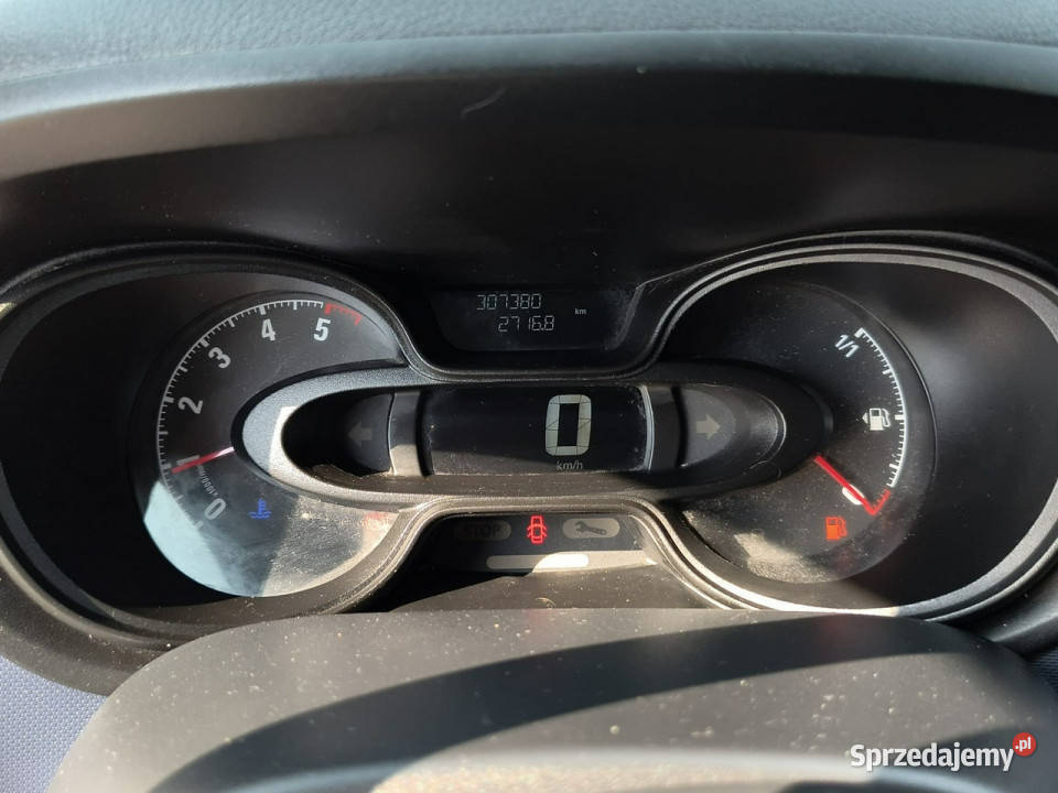 Opel Vivaro 16 cdti 145 ambulans karetka nosze Kęty