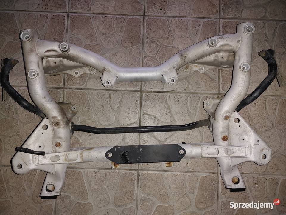 Rama przedniego zawieszenia mercedes W212 Wrocław