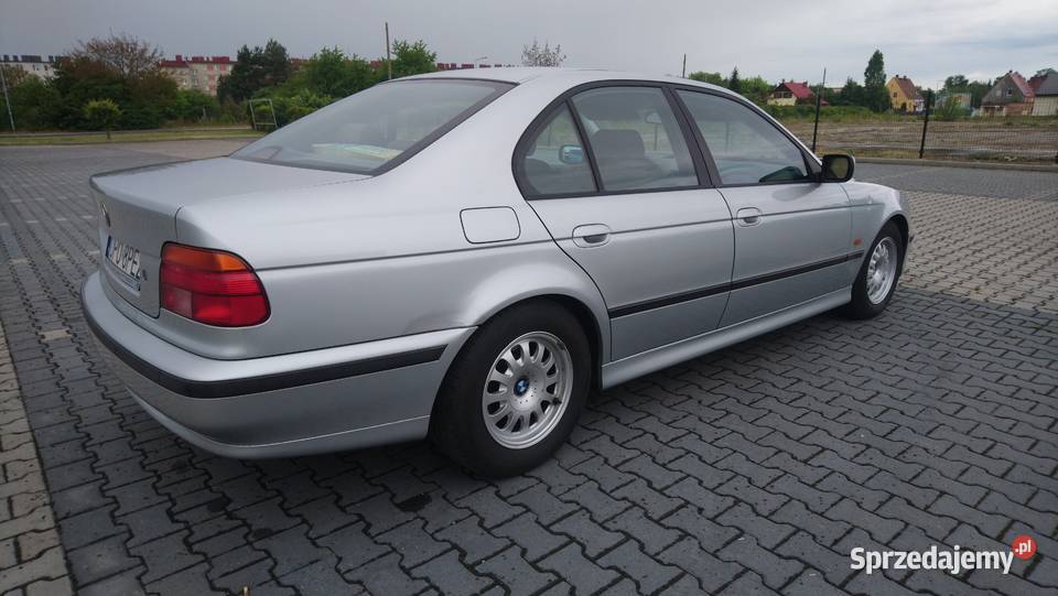 BMW e39 528i sedan stan kolekcjonerski 100 Seria 5 opolskie sprzedam
