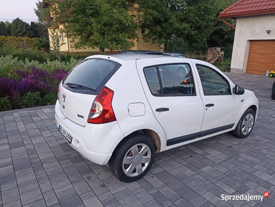 Dacia Sandero gniazdo AUX sprzedam
