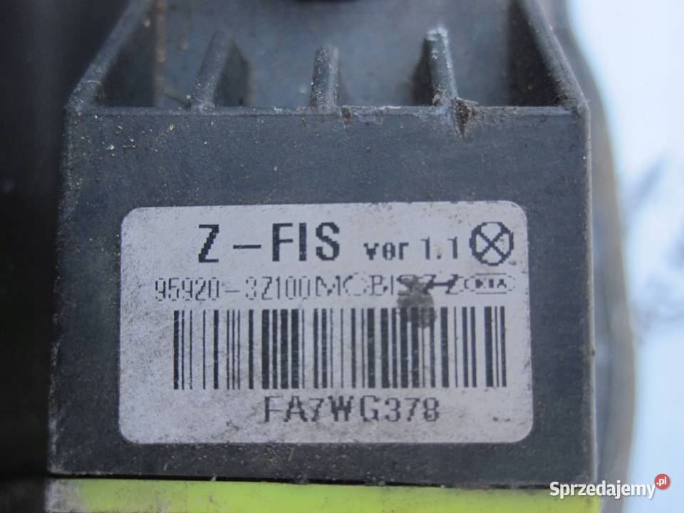 HYUNDAI i40 12r pas przedni część górna Kielce