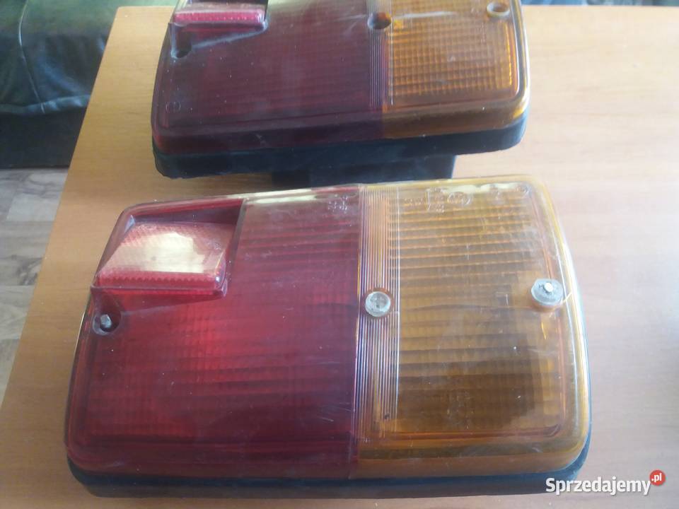 lampa tylna prawa fiat 126p druga śląskie Gliwice