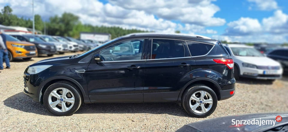 Ford Kuga zarejestrowana super stan nowy rązrząd Lębork