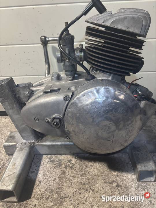 Silnik wsk wfm 125 Owadów