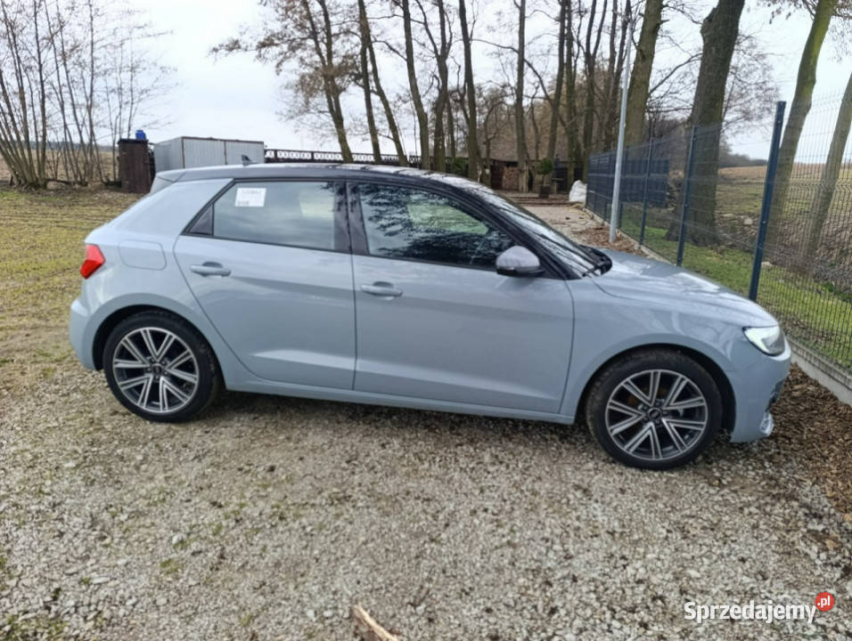 Audi A1 Sportback 22000 GB 2019 wielofunkcyjna kierownica wielkopolskie Pleszew