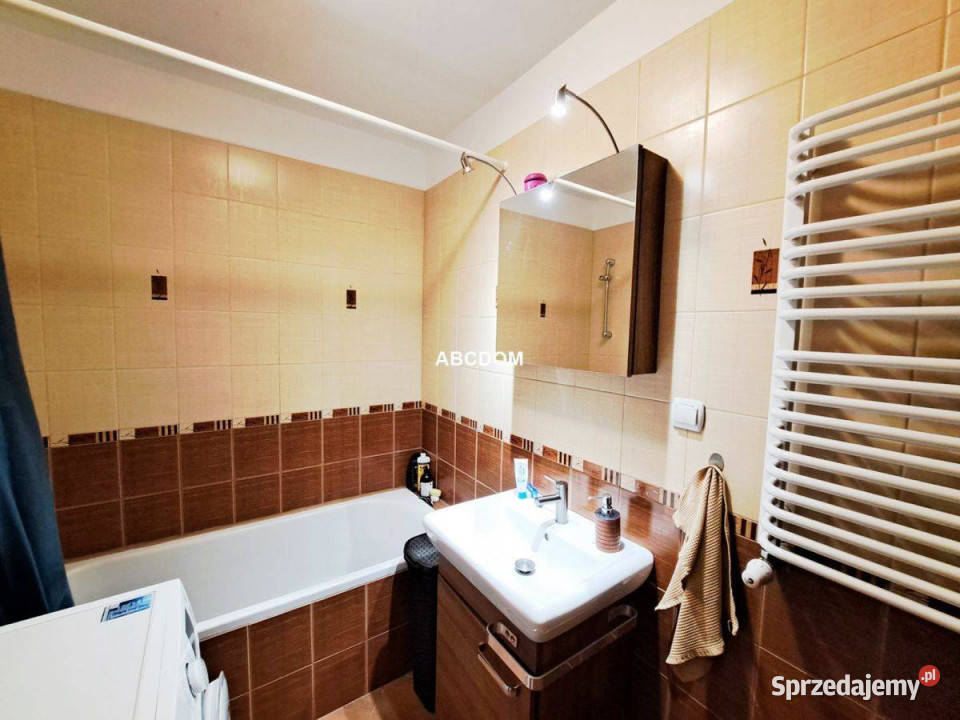 Łagiewniki trzypokojowe mieszkanie balkon 11m2 winda Kraków