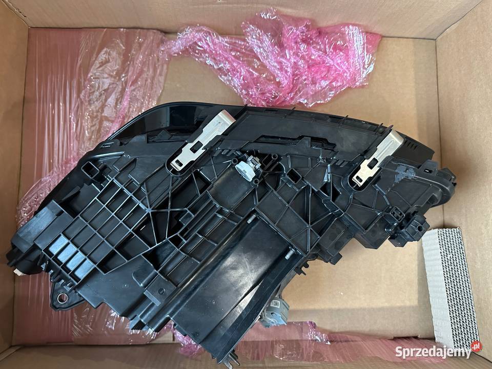 LAMPA PRZEDNIA PRAWA BMW U06 ACTIVE TOURER Mirsk