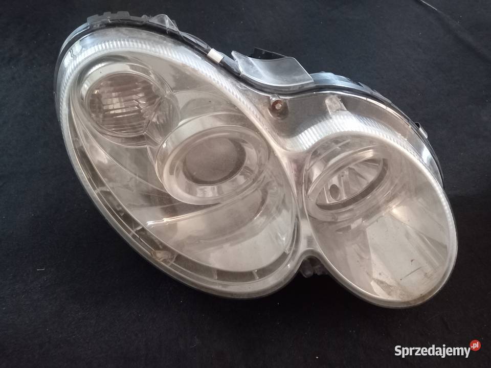 Lampa xenon clk w209 lewa prawa DAYLIG LED Rok produkcji 2006 Warszawa sprzedam