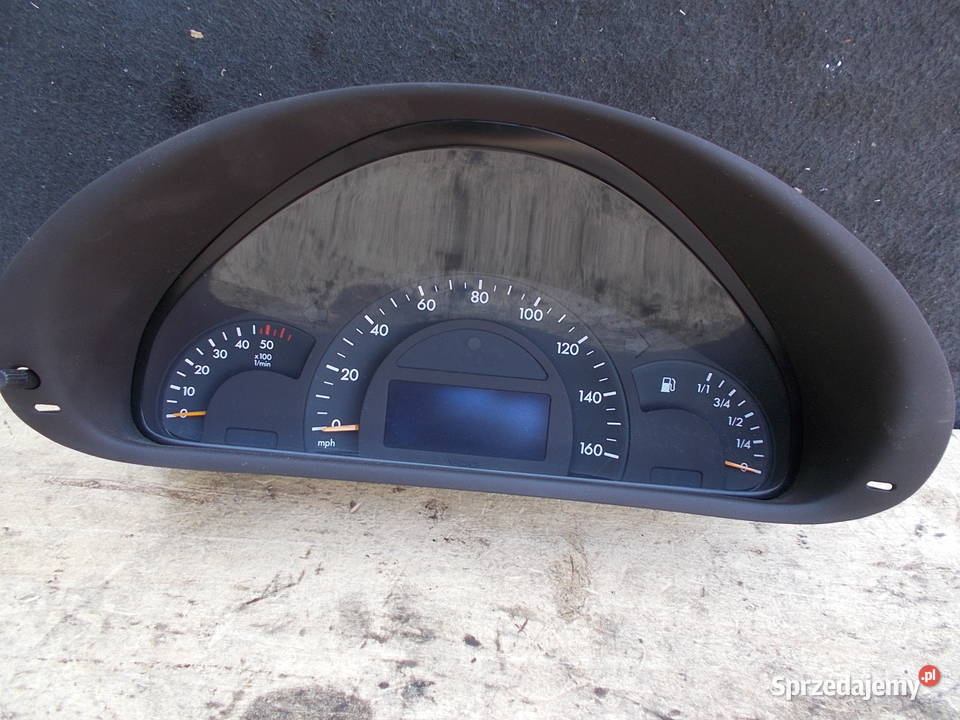 mercedes C220 22 dci 03r licznik zegary lubelskie Zamość