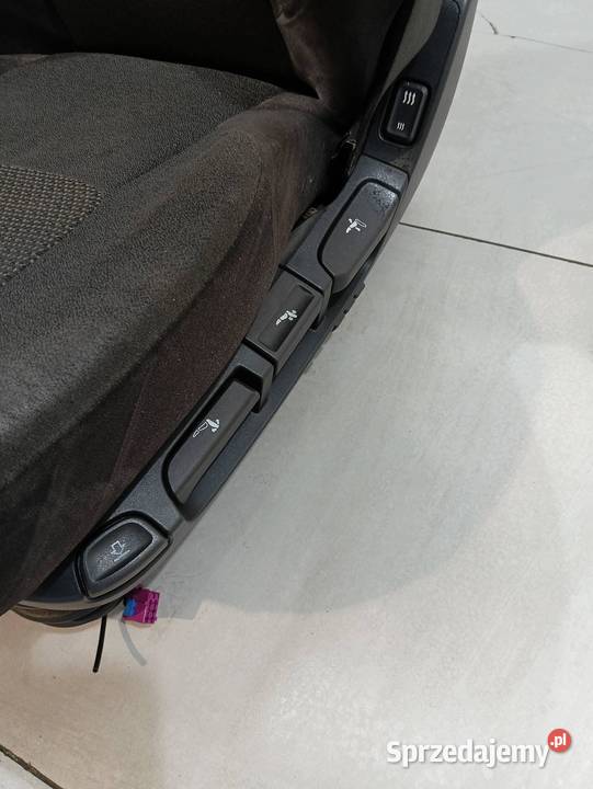 FOTELE LEWY PRZÓD KIEROWCY PNEUMATYCZNY DAF XF