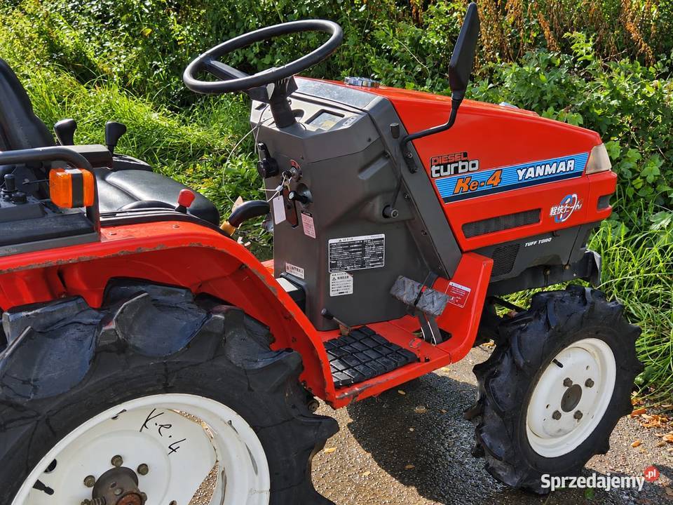 Traktorek traktor YANMAR KE4D 14 44 z Opcją Yanmar Małuszyn