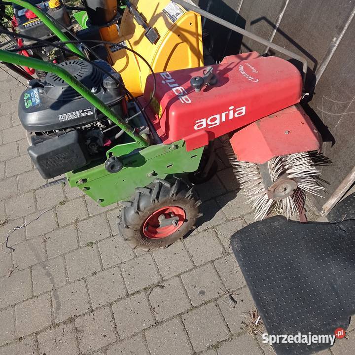Maszyny komunalne Sicienko sprzedam
