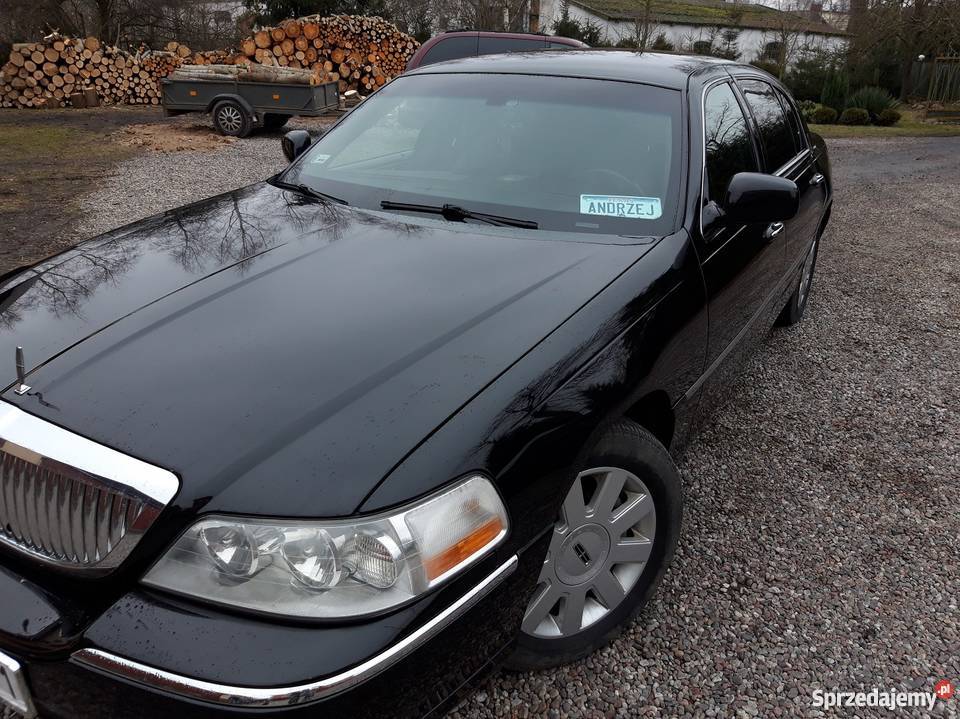Lincoln Town Car