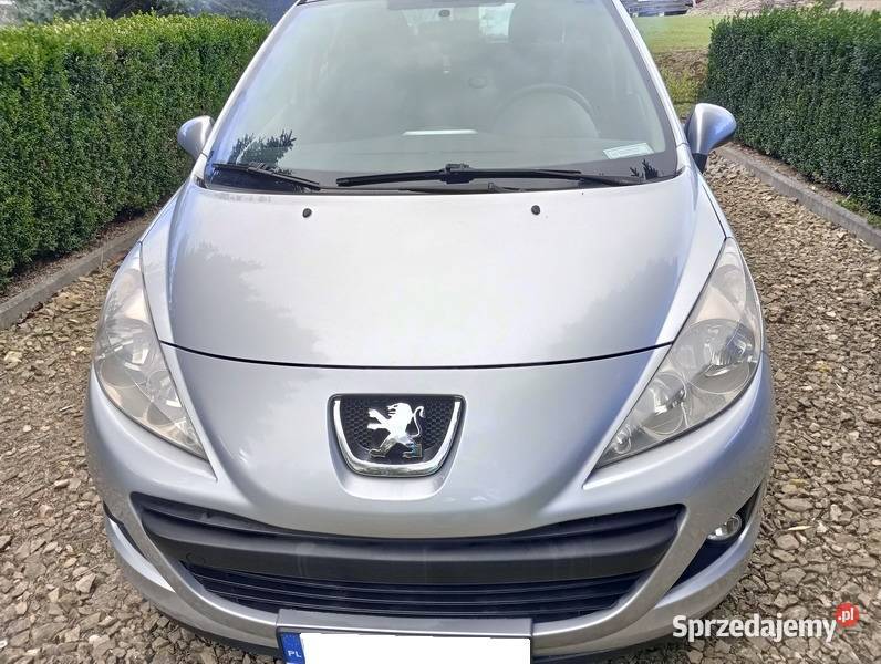 Peugeot 207 benzyna14 Salon