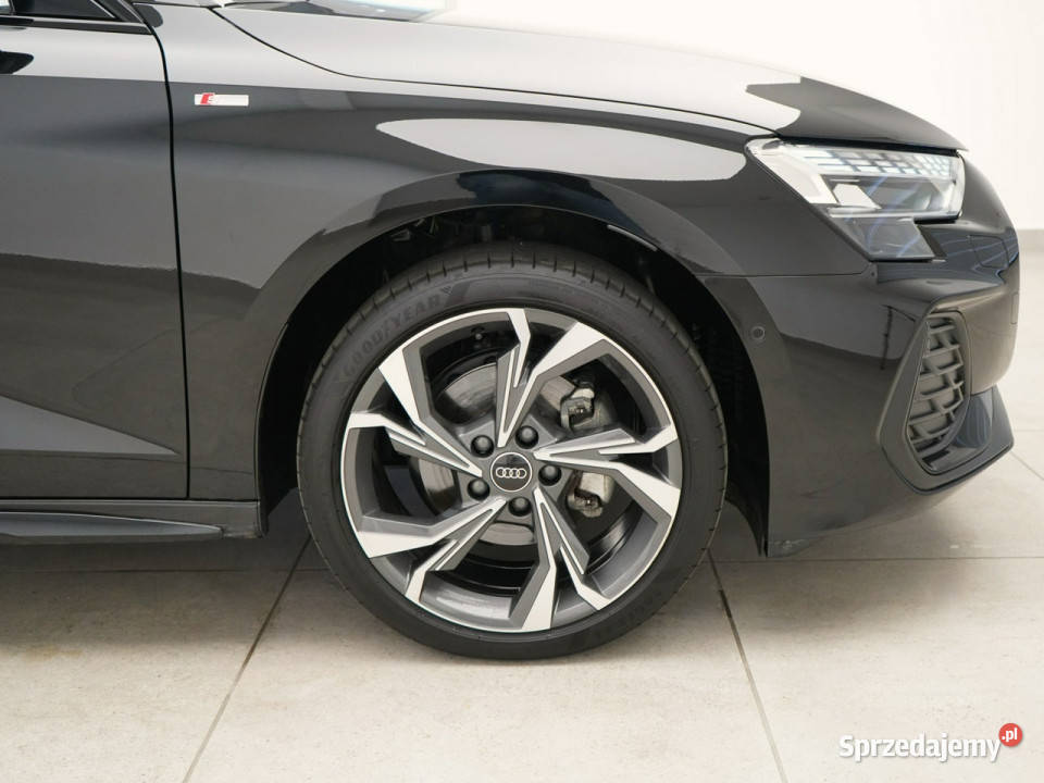 Audi A3 Limousine 35 TFSI Stronic Sline Matrix benzyna A3 Kielce