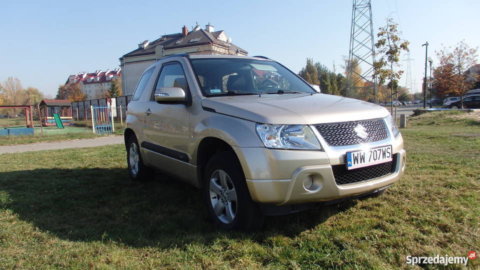 Suzuki Grand Vitara 3d 16 benzyna 106 2011r 2/3 Warszawa