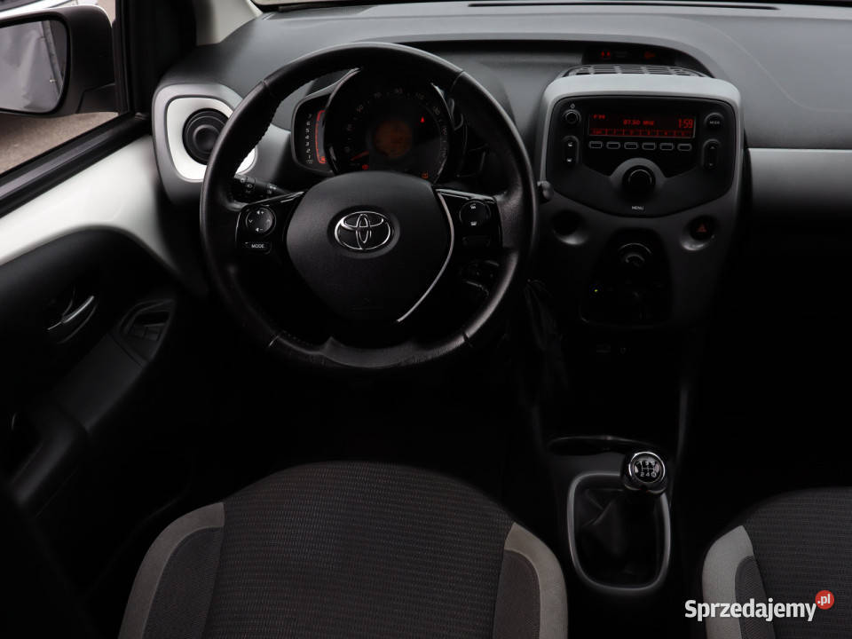 Toyota Aygo 10 VVTi Bielany Wrocławskie