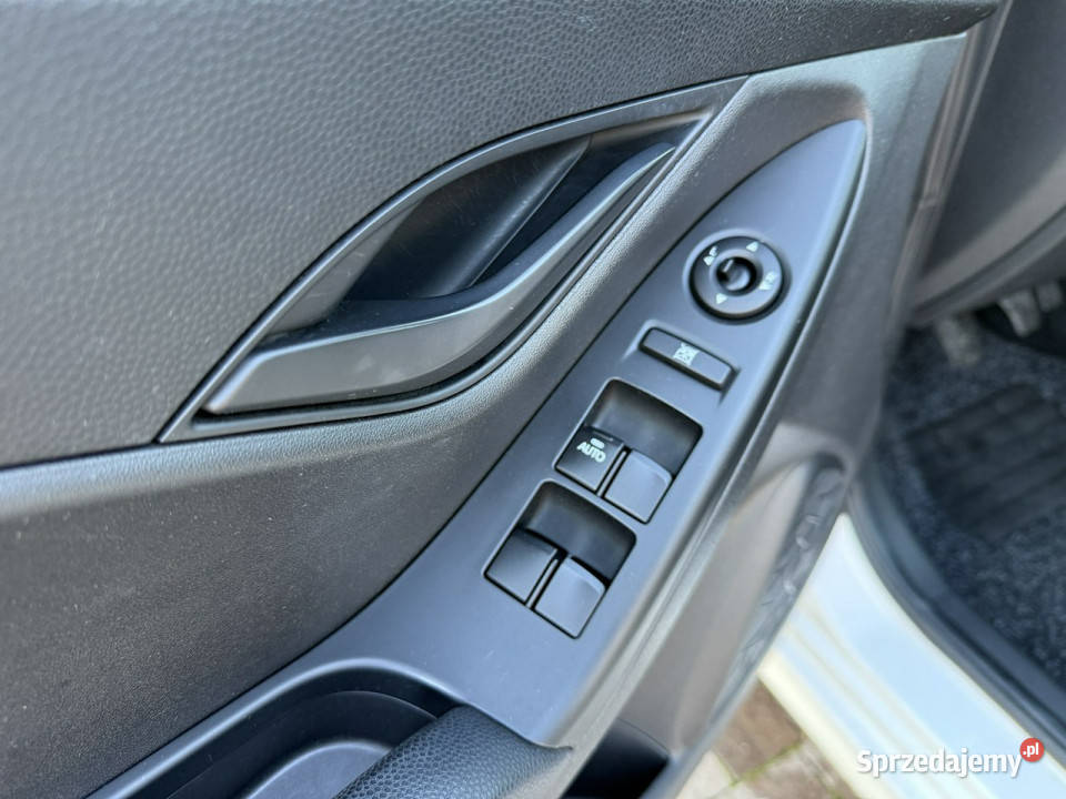 Hyundai ix20 13r 14 benzyna bezwypadkowy z elektryczne lusterka Konradów