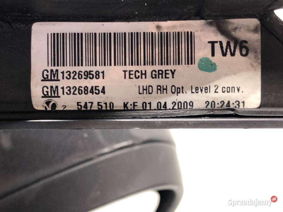 LUSTERKO PRAWY OPEL INSIGNIA A Kombi 0817