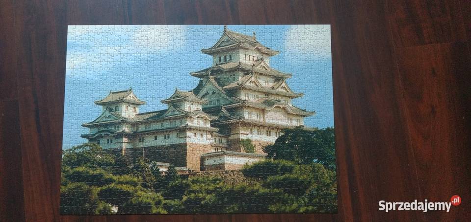 Puzzle ułożone 1000 elementów