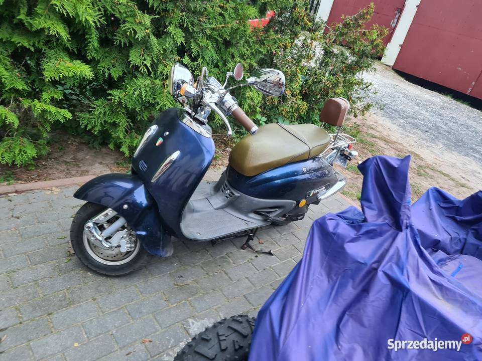 Sprzedam skuter retro wielkopolskie Sadlno
