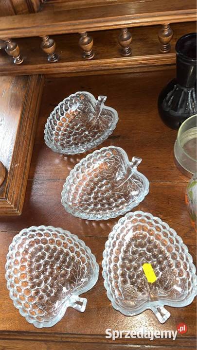 Miseczka szklana W kształcie maliny Owocarki Czy sprzedam