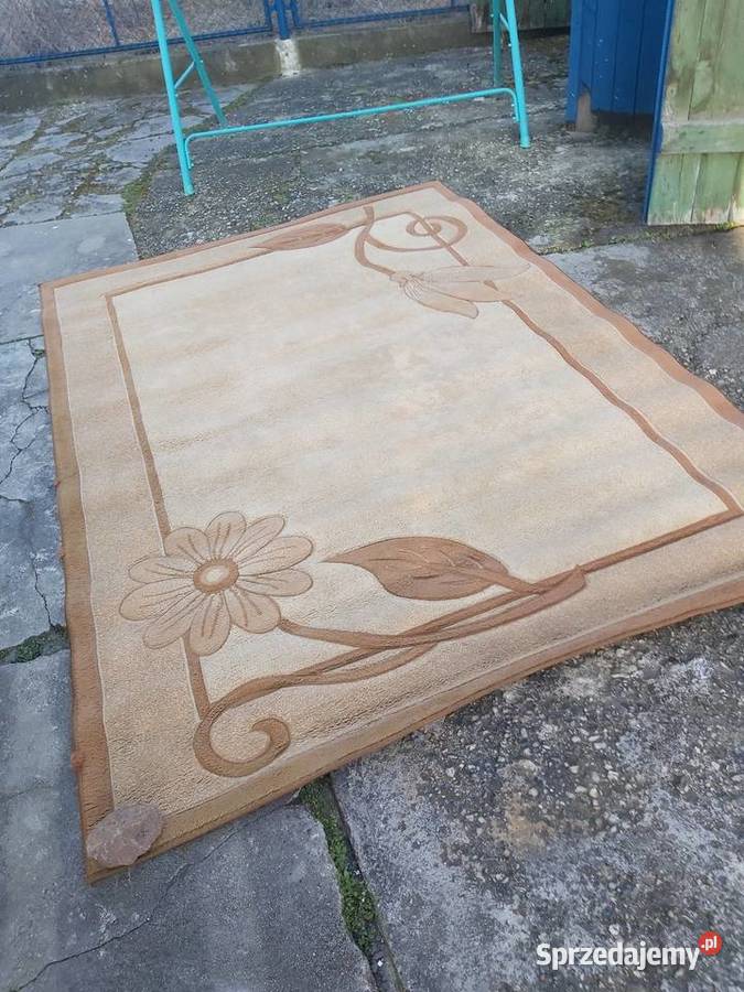 Dywan 190cmx270 beżowy Dywany sprzedam