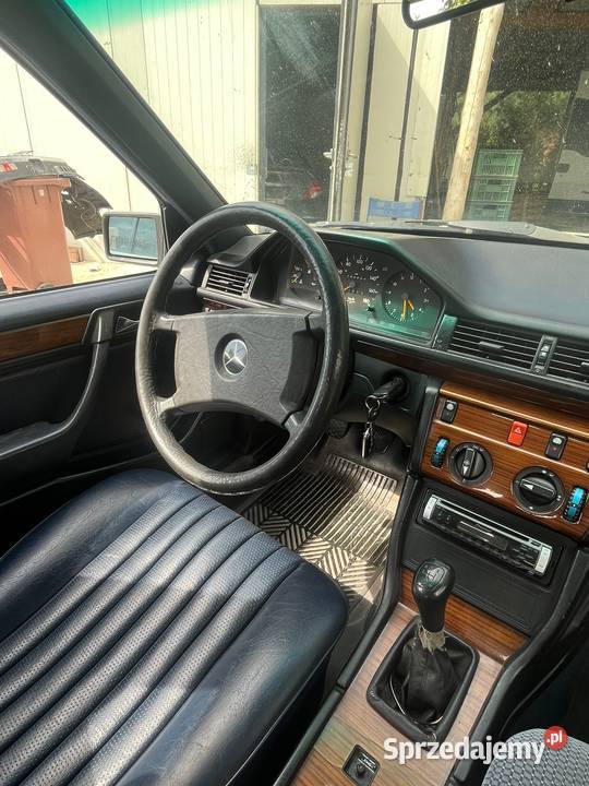 Mercedes W124 20 żółty do jazdy Rok produkcji 1995