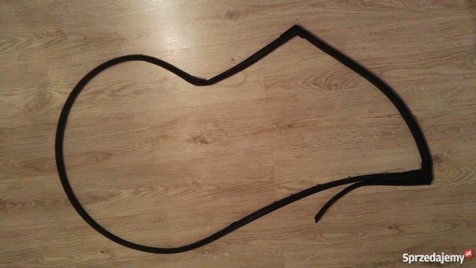 MAZDA 6 WAGON 0712 USZCZELKA DRZWI PRAWY PRZÓD