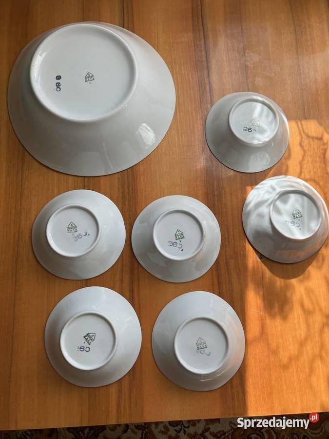Zestaw półmiski salaterki miski porcelana Nisko