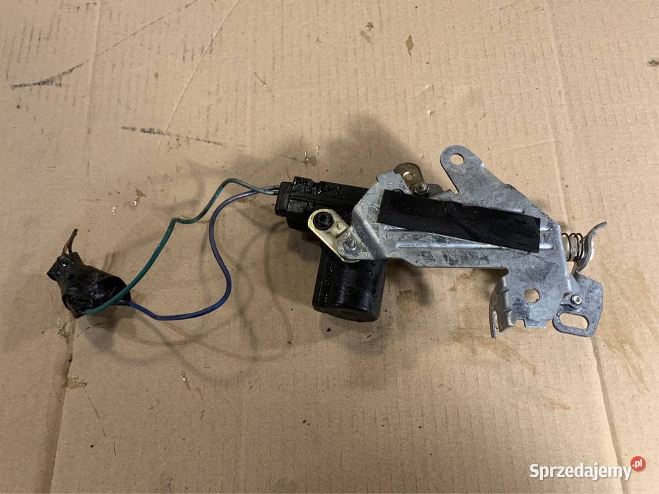 Zamek klapy tylnej Ford fiesta mk6 Zamki, wkładki i kluczyki Szczecin sprzedam