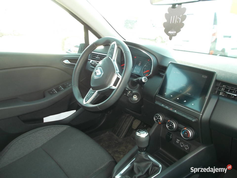 RENAULT CLIO benzynasalon Polska pełny VAT Dębica