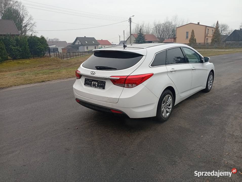 Hyundai i40 Bezwypadkowy Nowe opony Stan Praszka