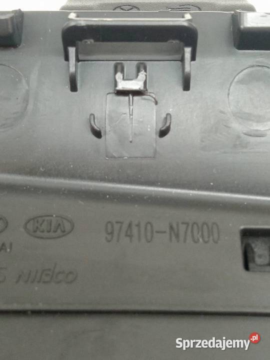 KRATKI NAWIEWU ŚRODKOWA DESKI EU 97410N7000