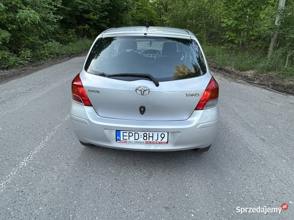 Sprzedam Toyotę Yaris Motoryzacja łódzkie sprzedam