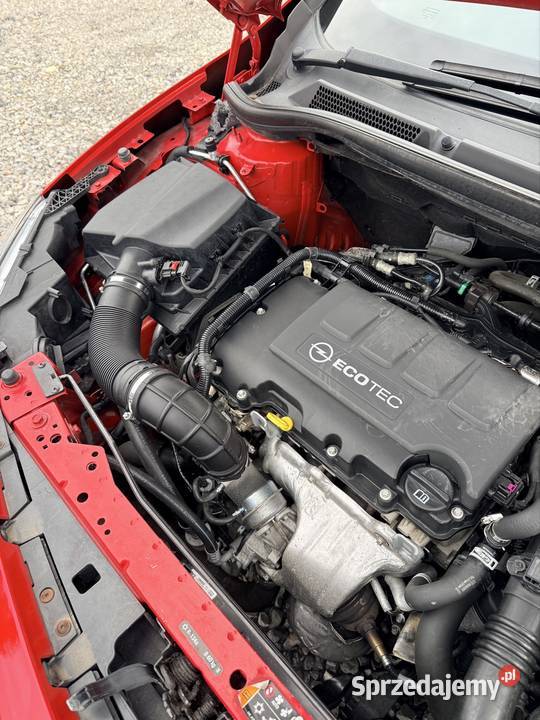 Opel Astra GTC 2014r Zarejestrowany w Polsce Astra Tomaszów Lubelski sprzedam