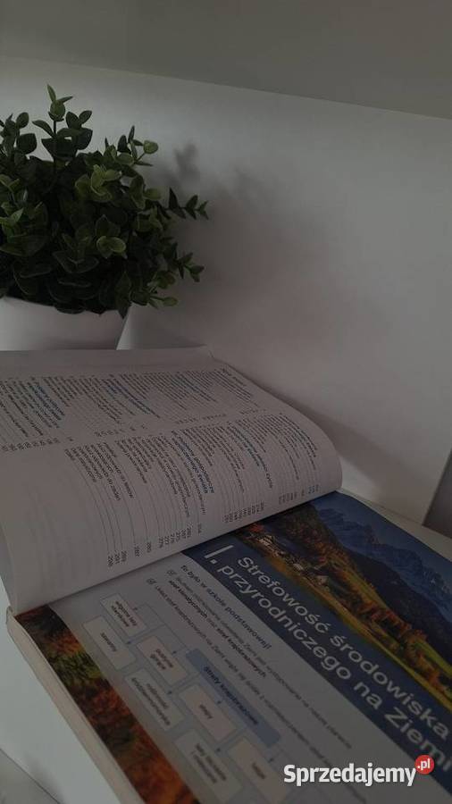 Podręcznik oblicza geografii 4 Psary