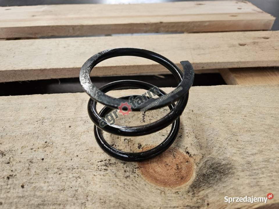 Sprężyna blokady FWD Massey Ferguson 3225 3220 Byków
