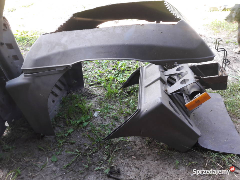 Mercedes Atego 822 błotniki stopnica skrzynka na Rok produkcji 2012 Galewice sprzedam