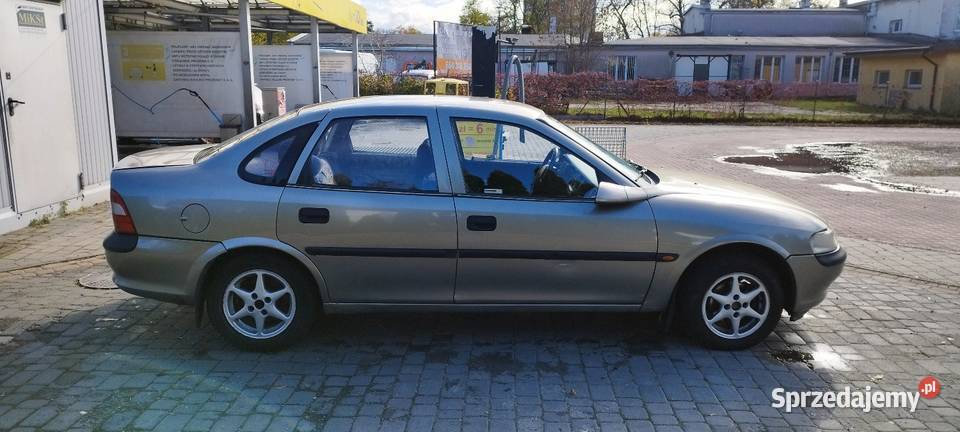 Vectra B 16 8v LPG 75KM Stalowa Wola sprzedam