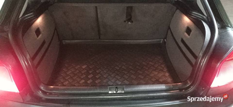 Audi A3 8L sline 5drzwi 19TDI VP 2001r lakier metallic A3 Zduńska Wola