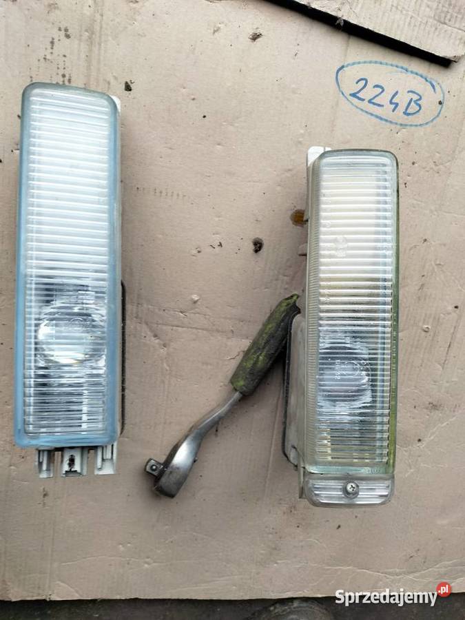AUDI 80 B4 80B4 HALOGEN PRAWY LEWY ZAŚLEPKA Kamień-Kolonia