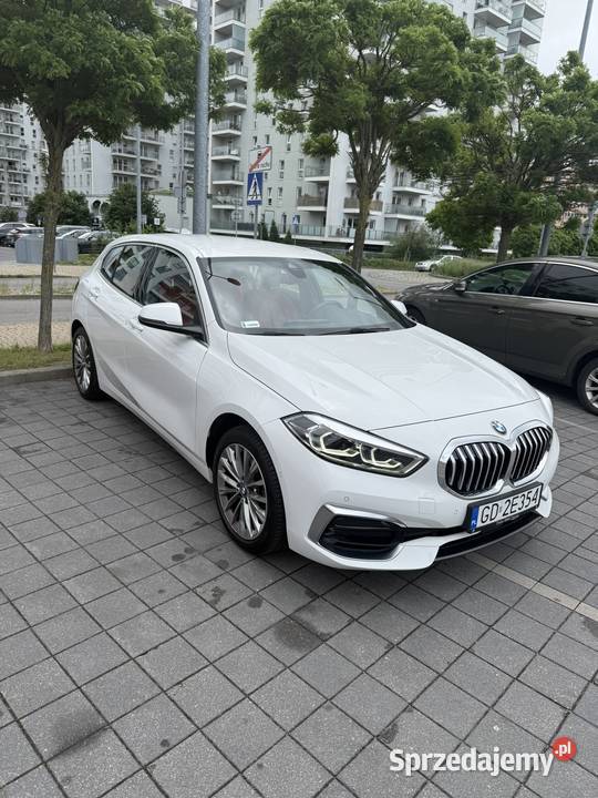 BMW Seria 1 BMW 118i Luxury Line Skóra Magma Red 43000km Gdańsk