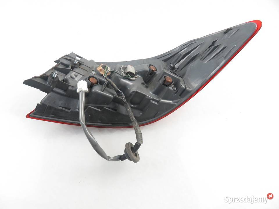 LAMPA LEWA TYLNA INFINITI M Q70